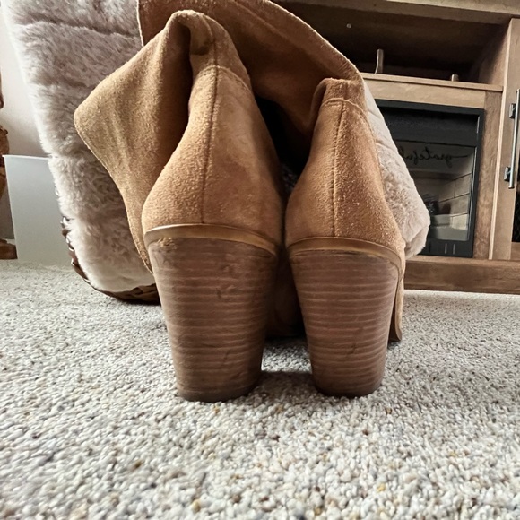 Lucky Brand, Suede Camel Slouch Boots-Size 10 - Picture 6 of 9